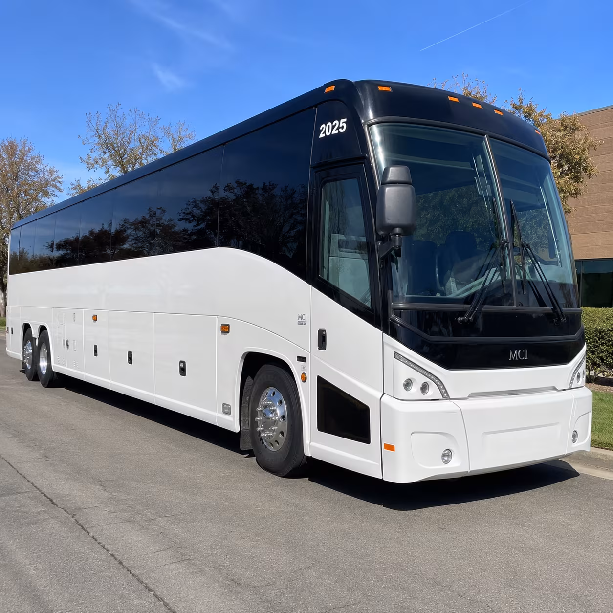 make denver international airport transfers easy for your arvada team