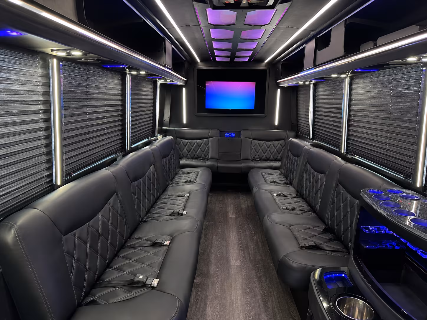 red rocks amphitheatre party bus rental