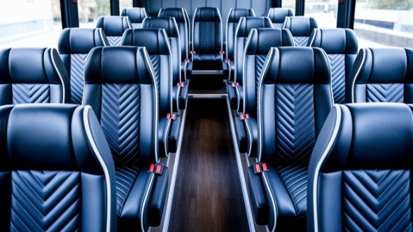 30 passenger minibus rental longmont
